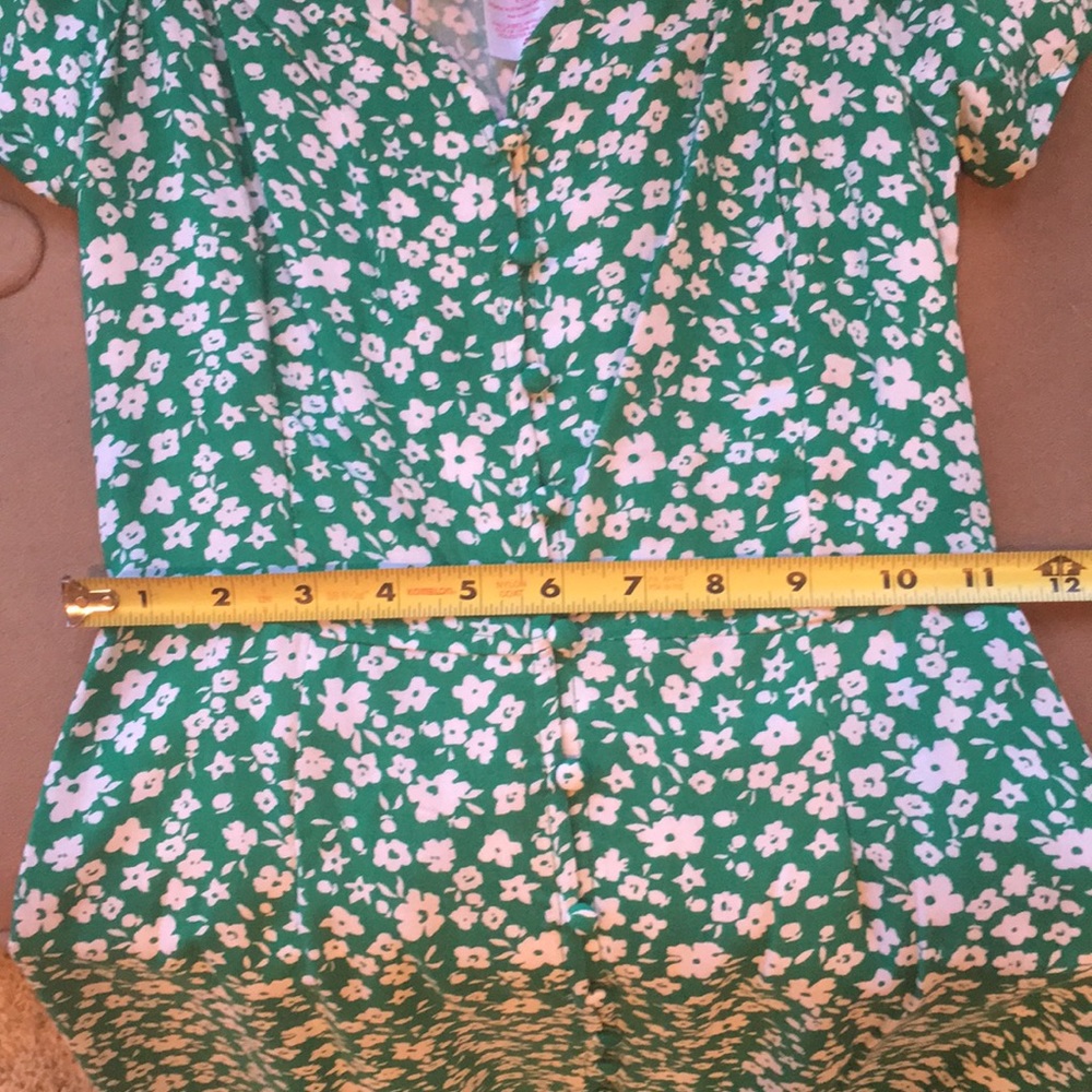 Dress - Picture 6 of 8